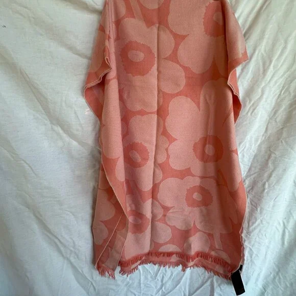 Marimekko Accessories Marimekko Fiore Unikko Jacquard Wool